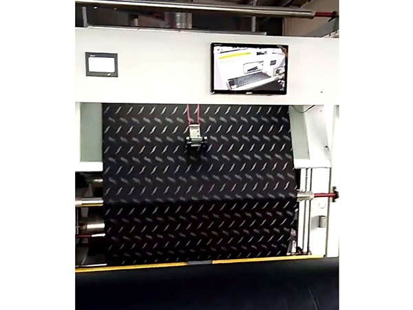 Down jacket channel fabric coating line